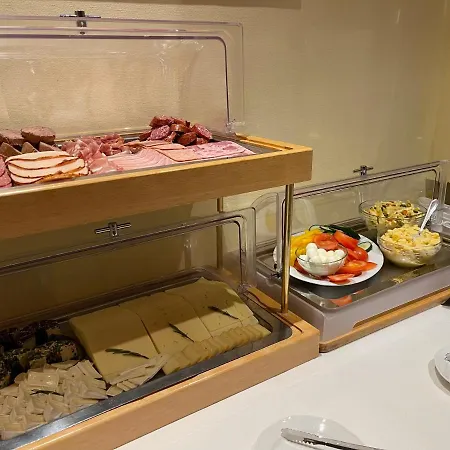 Hotel Luther Birke 3*