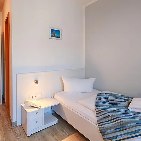 Luther Birke Hotel 3*